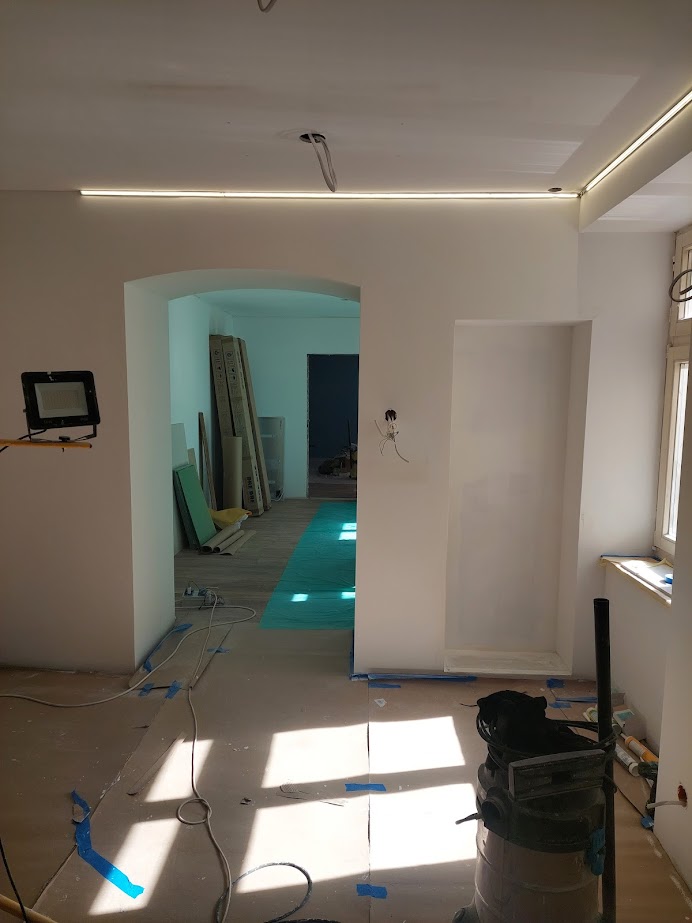 Proces realizacji - precyzyjne oświetlenie i przygotowanie powierzchni